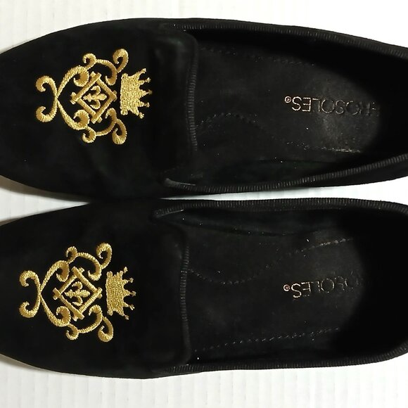 Aerosoles Black Suede Slip on Shoes with Logo Gold Design in size 6.5 - Picture 7 of 8